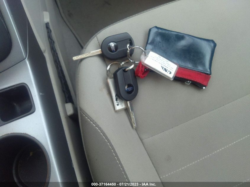 2014 FORD C-MAX HYBRID SE - 1FADP5AU9EL520012