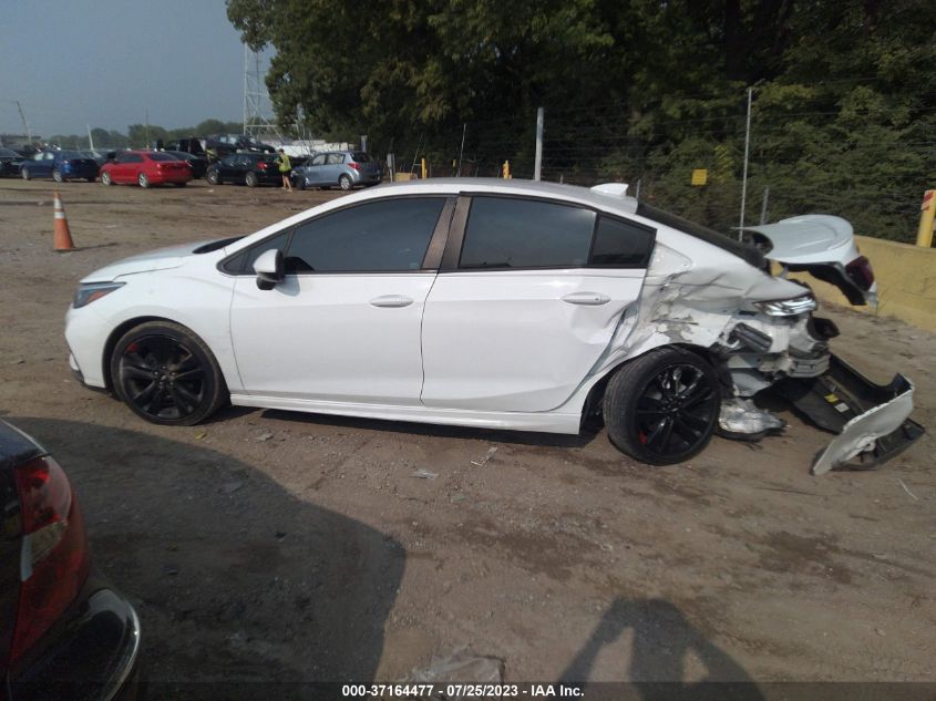 2018 CHEVROLET CRUZE LT - 1G1BE5SM4J7162285