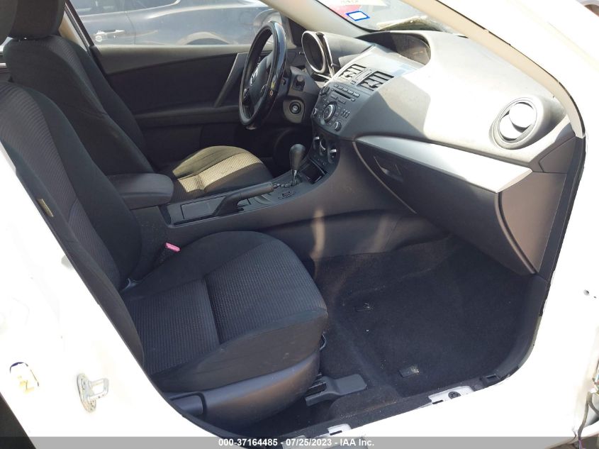 2013 MAZDA MAZDA3 I SV - JM1BL1TF3D1847455