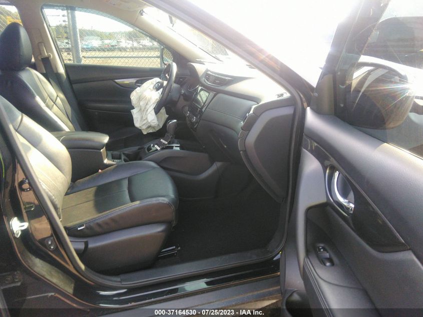 2017 NISSAN ROGUE SV - 5N1AT2MTXHC892968