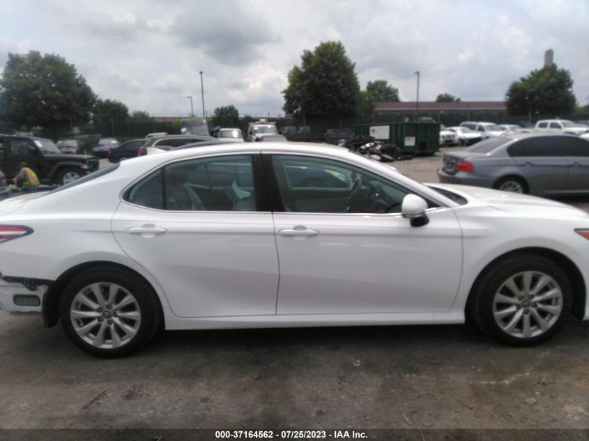 2020 TOYOTA CAMRY LE - 4T1L11AK2LU906546