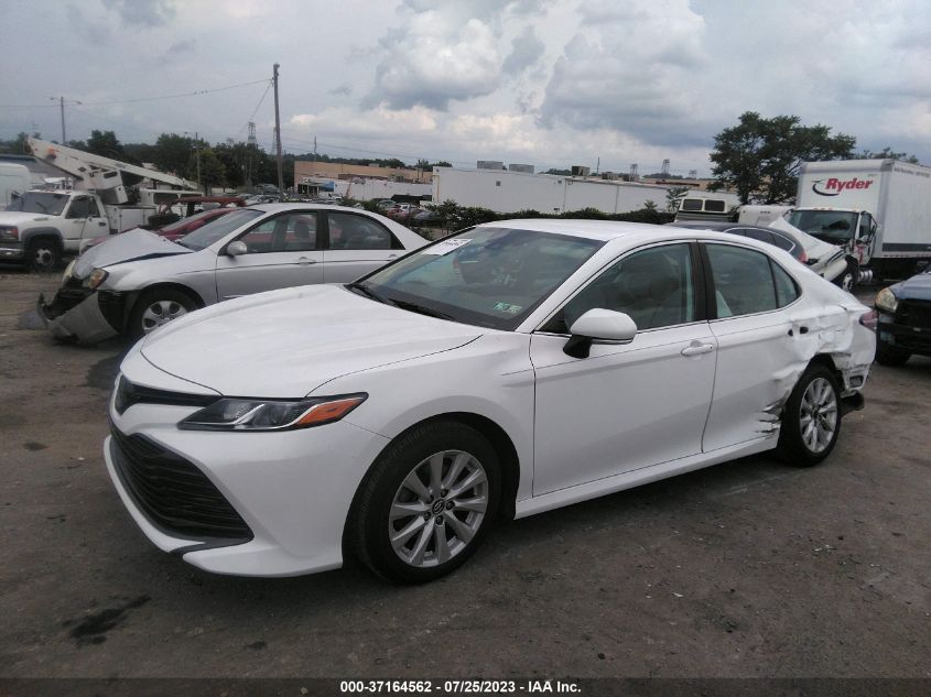 2020 TOYOTA CAMRY LE - 4T1L11AK2LU906546