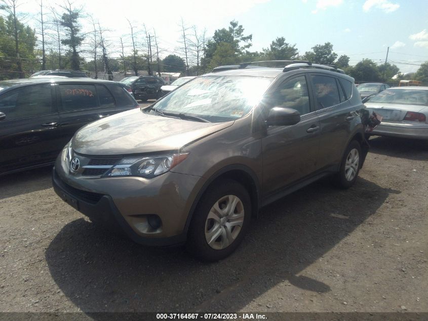 2015 TOYOTA RAV4 LE - JTMBFREV1FD160986