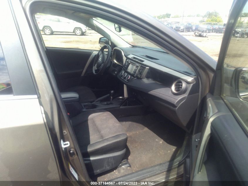 2015 TOYOTA RAV4 LE - JTMBFREV1FD160986