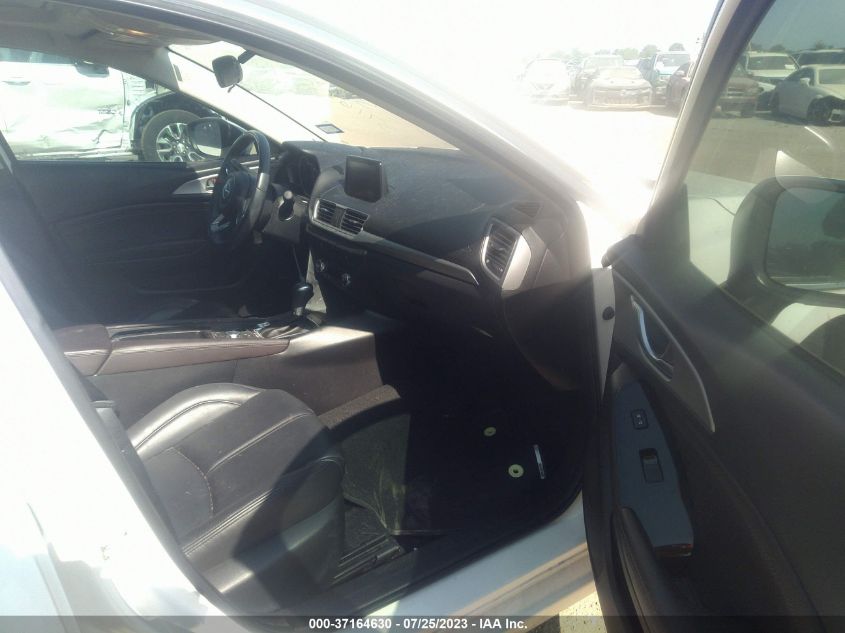 2017 MAZDA MAZDA3 4-DOOR TOURING - 3MZBN1V74HM139849