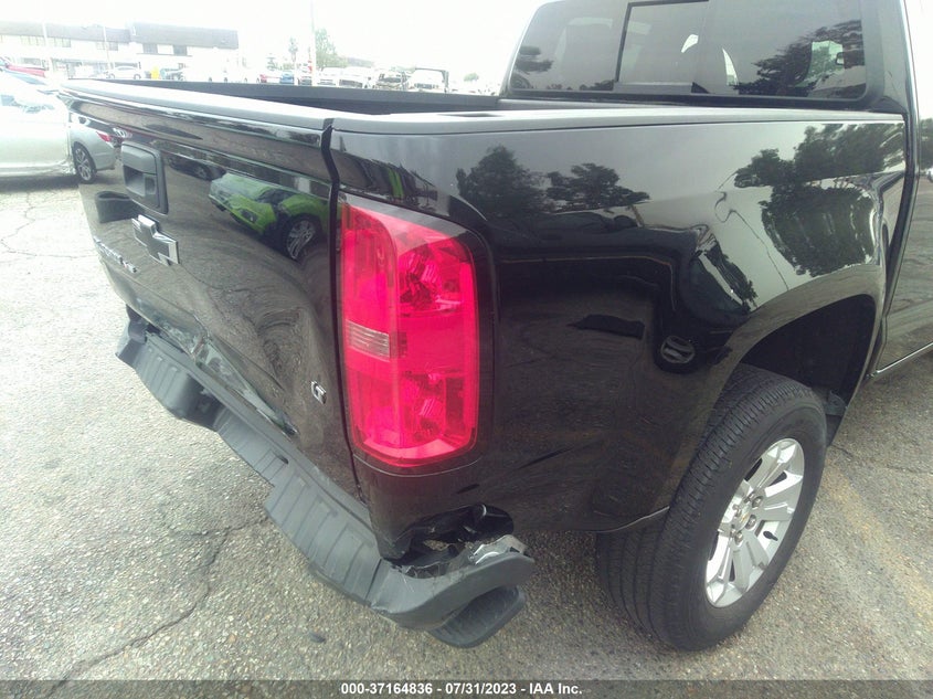 VIN 1GCGSCEN1K1175921 2019 CHEVROLET COLORADO 2WD LT