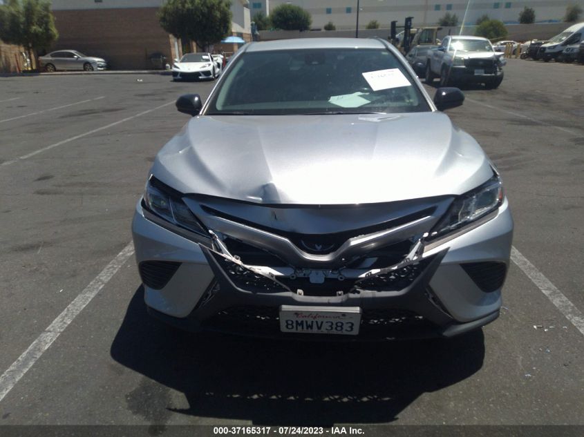 2019 TOYOTA CAMRY SE - 4T1B11HK5KU293581