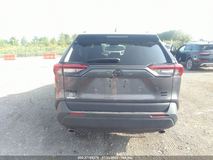 2022 TOYOTA RAV4 XLE - 2T3P1RFV8NC296537