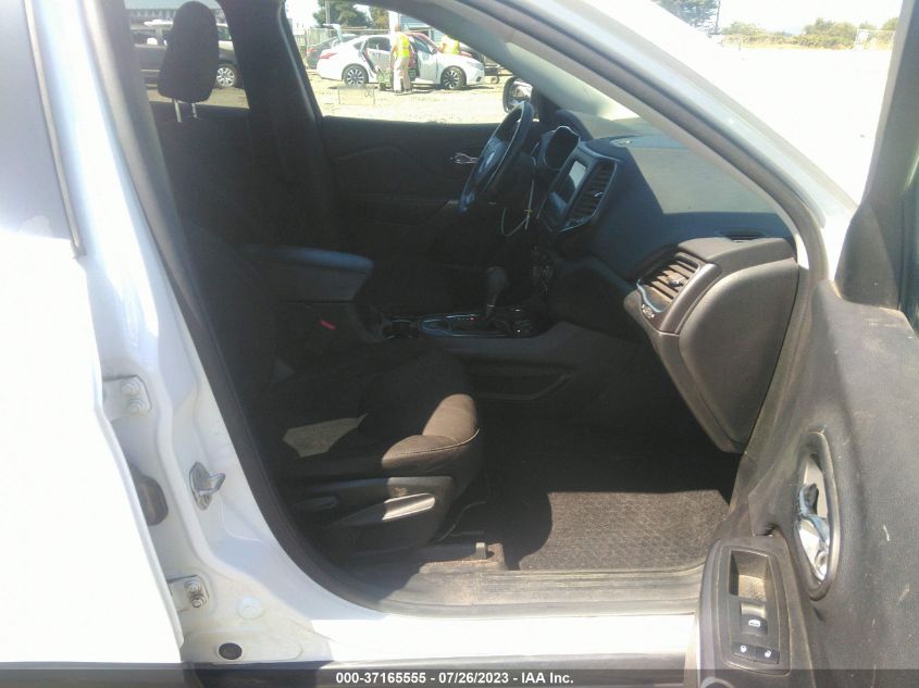 2019 JEEP CHEROKEE LATITUDE - 1C4PJMCX0KD105208