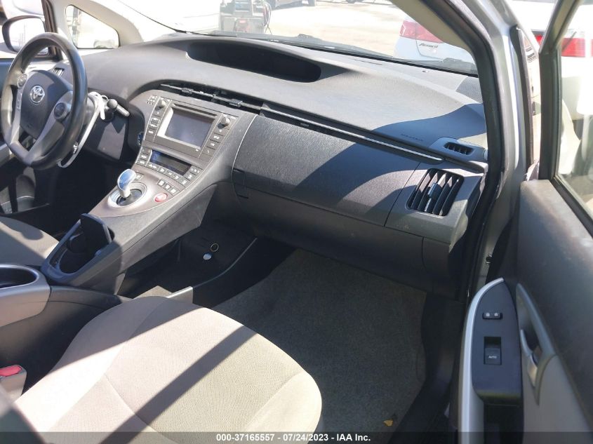 2015 TOYOTA PRIUS FOUR - JTDKN3DU2F0450007
