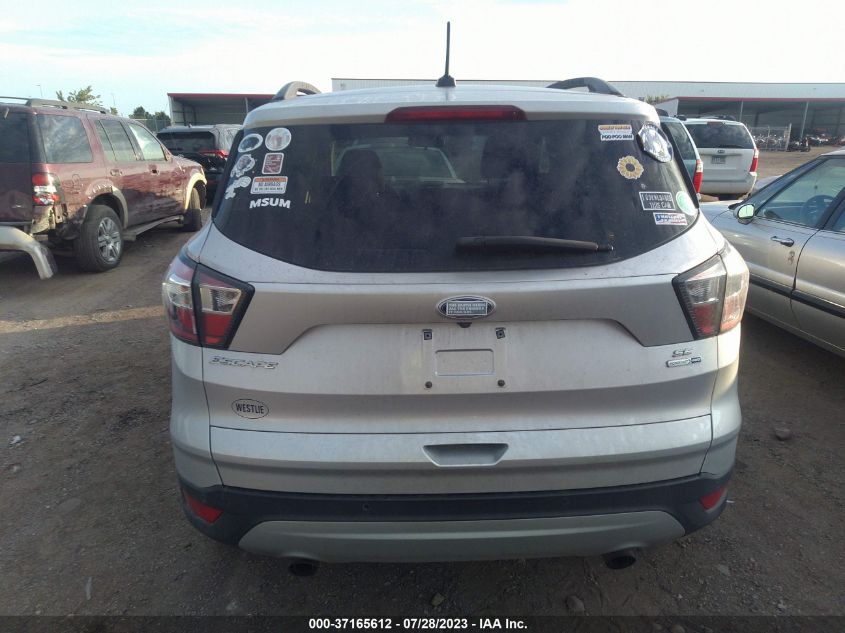 2017 FORD ESCAPE SE - 1FMCU9GD0HUB00940