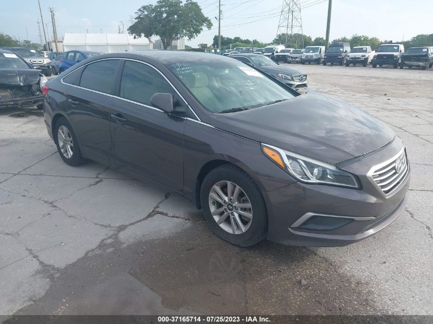 2016 HYUNDAI SONATA 2.4L SE - 5NPE24AF5GH427729