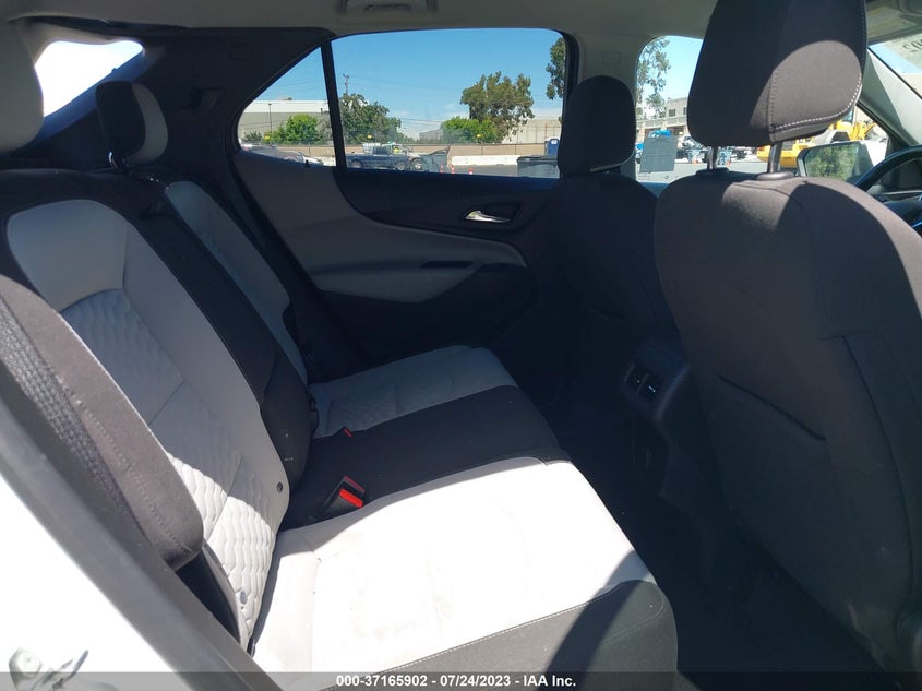 VIN 2GNAXTEX2J6262352 2018 CHEVROLET EQUINOX LT