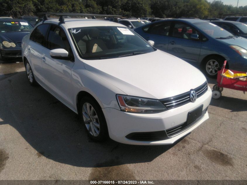 2014 VOLKSWAGEN JETTA SEDAN SE W/CONNECTIVITY - 3VWD07AJXEM276690