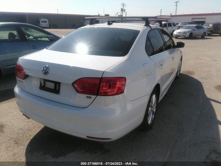 2014 VOLKSWAGEN JETTA SEDAN SE W/CONNECTIVITY - 3VWD07AJXEM276690