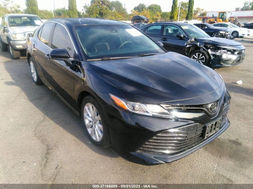 2018 TOYOTA CAMRY LE/SE/XLE/L - 4T1B11HK9JU501539