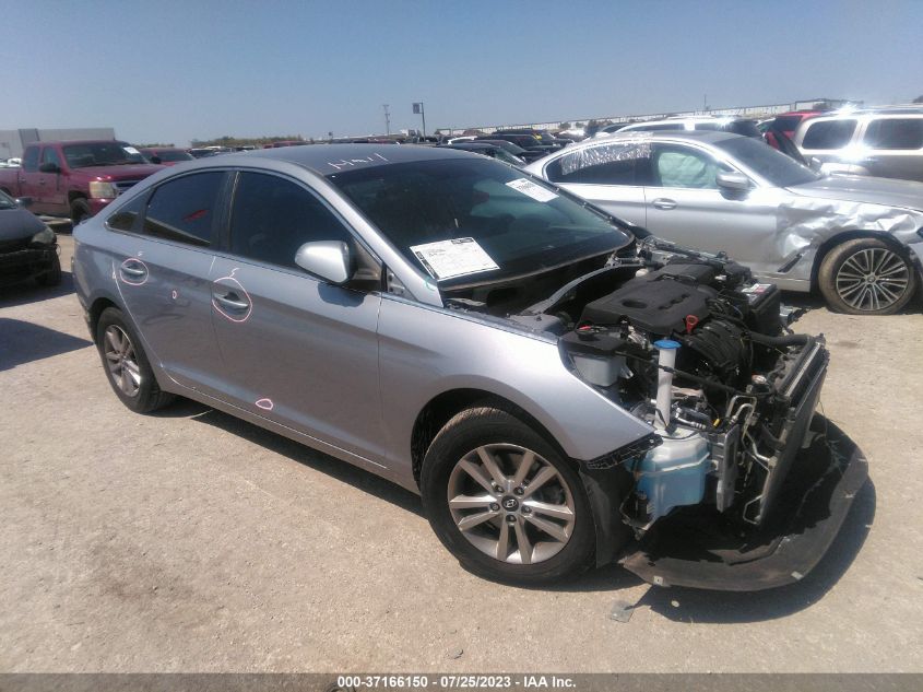 2017 HYUNDAI SONATA SE - 5NPE24AFXHH482369