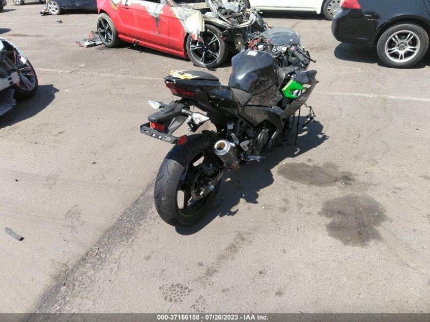 2023 KAWASAKI EX400 JKAEXKH14PDAP4595