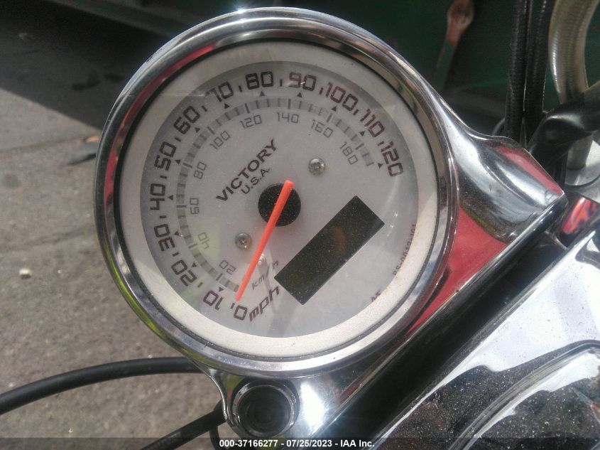 2006 VICTORY MOTORCYCLES VX CALIFORNIA 5VPXB26L063003818