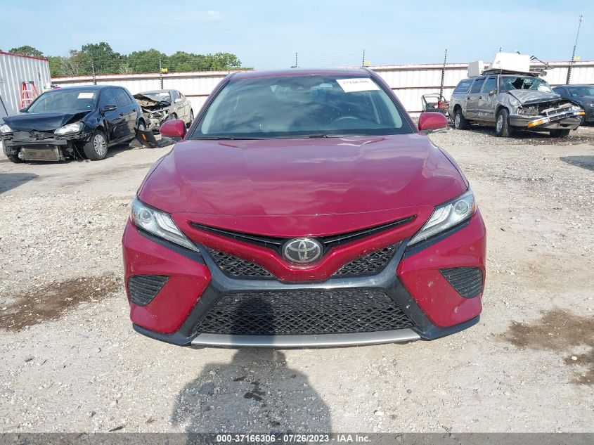 2018 TOYOTA CAMRY XSE - 4T1B61HK0JU579211