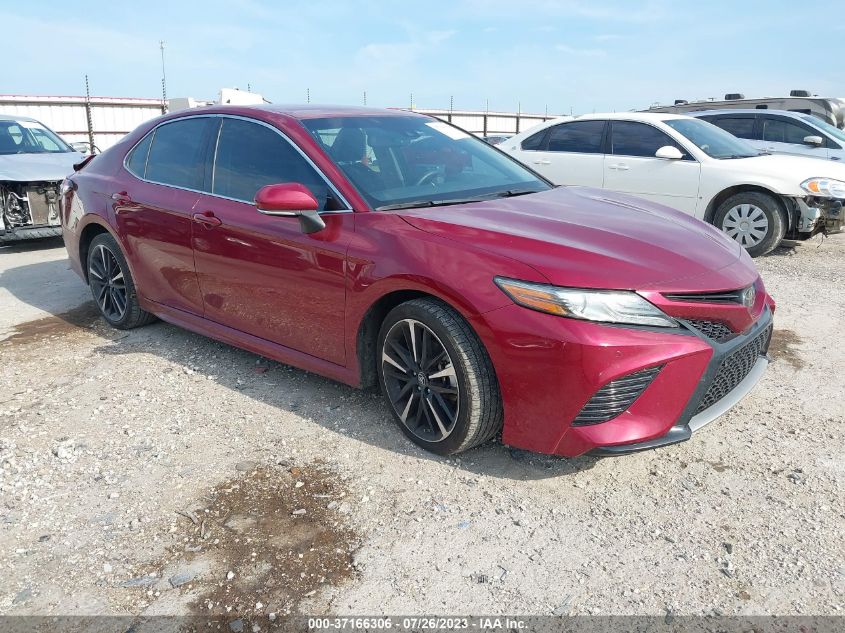 2018 TOYOTA CAMRY XSE - 4T1B61HK0JU579211