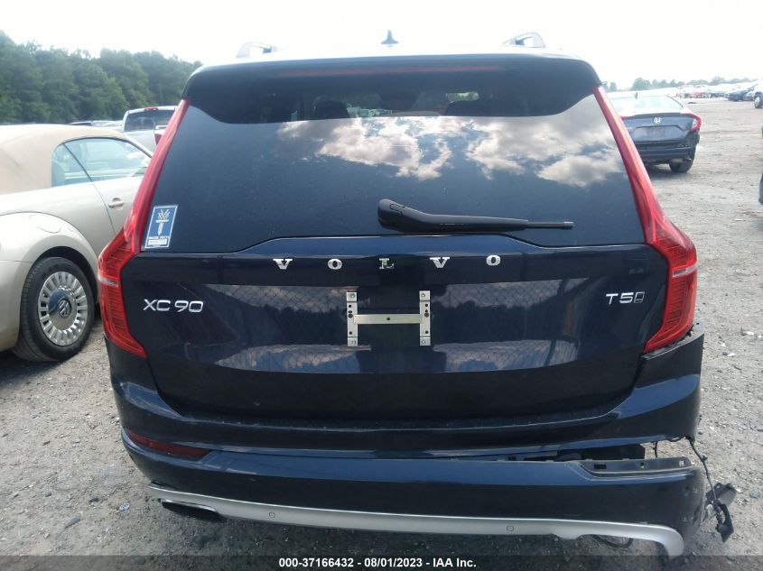 2016 VOLVO XC90 T5 MOMENTUM - YV4102XK5G1082087