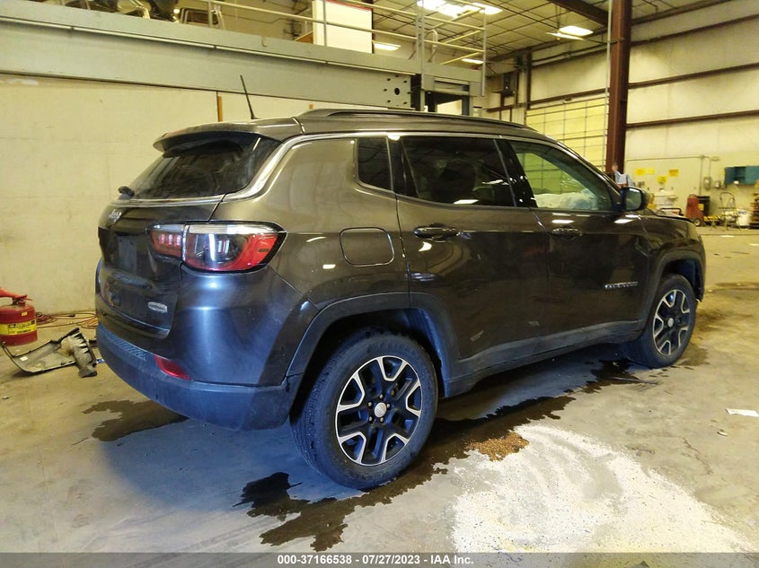VIN 3C4NJDBB3NT121088 2022 JEEP COMPASS LATITUDE