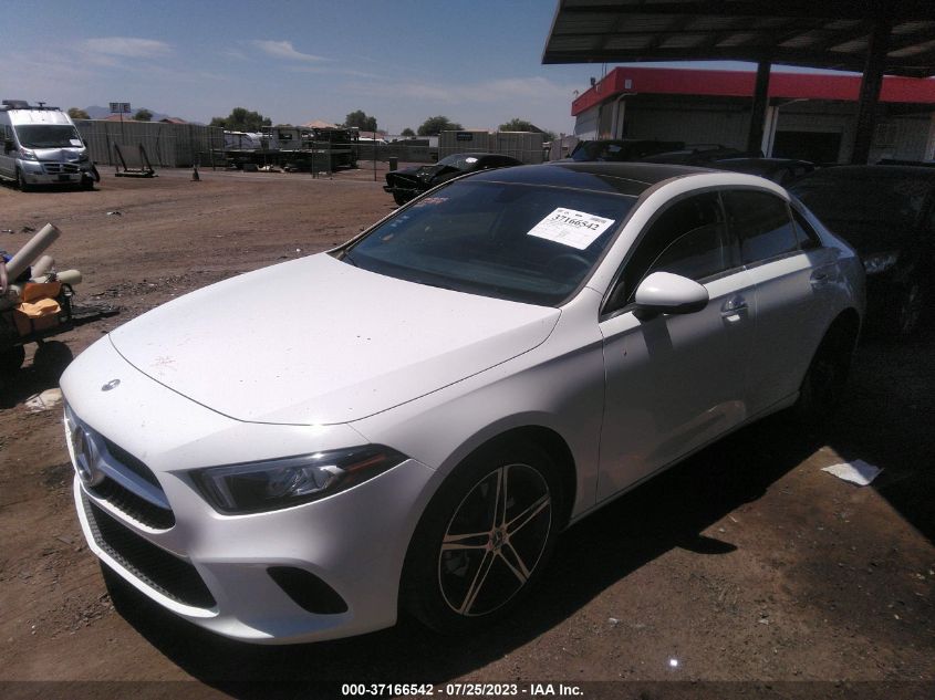 2022 MERCEDES-BENZ A-CLASS A 220 - W1K3G4EB3NJ365645