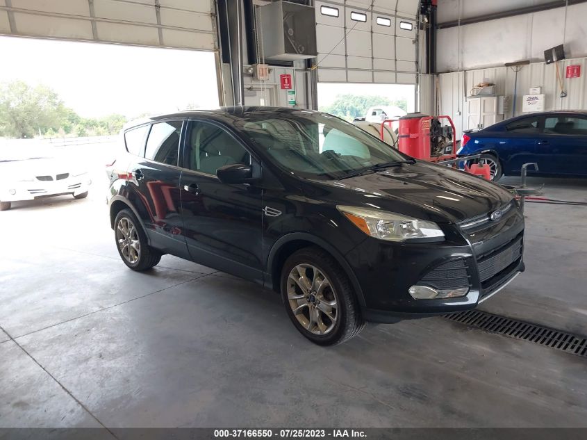 2015 FORD ESCAPE SE - 1FMCU9GX8FUB92919