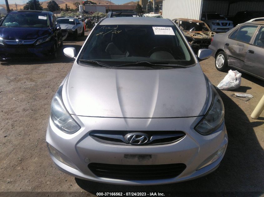 2013 HYUNDAI ACCENT SE - KMHCU5AE2DU112057