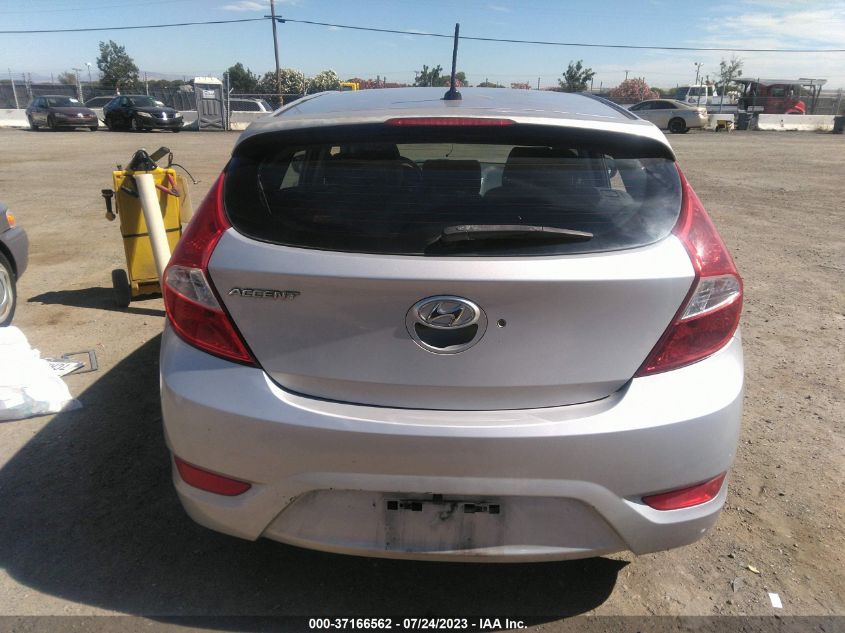 2013 HYUNDAI ACCENT SE - KMHCU5AE2DU112057