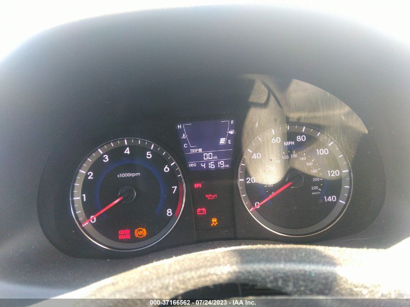 2013 HYUNDAI ACCENT SE - KMHCU5AE2DU112057