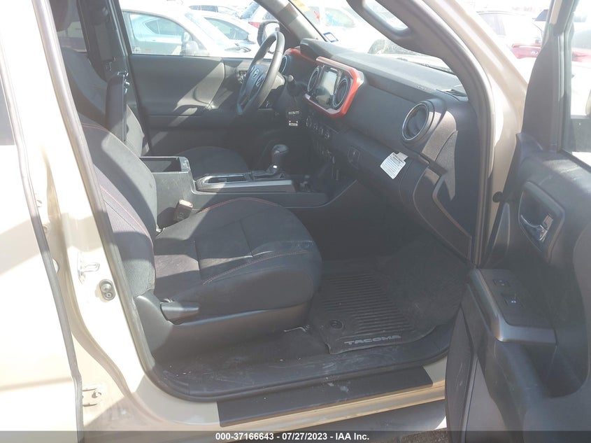 VIN 3TMCZ5AN2KM282927 2019 TOYOTA TACOMA 4WD SR/SR5/TRD SPORT