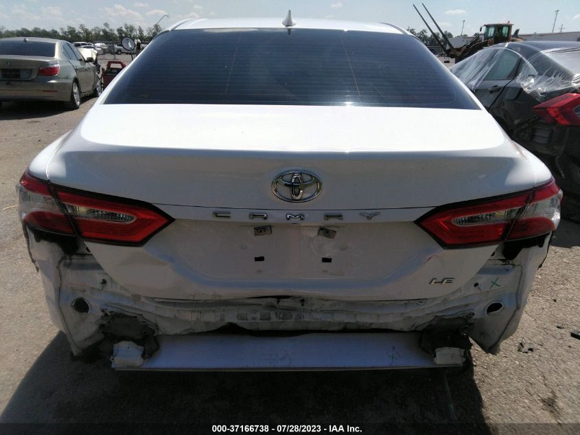 2020 TOYOTA CAMRY LE - 4T1C11AK5LU937886