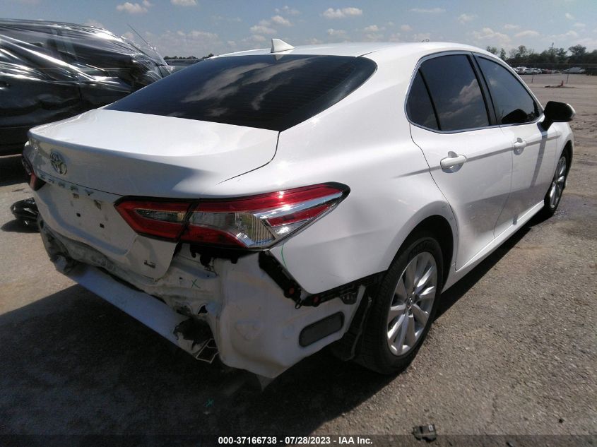 2020 TOYOTA CAMRY LE - 4T1C11AK5LU937886