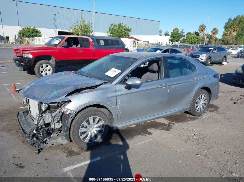 2022 TOYOTA CAMRY LE - 4T1C31AK4NU589768