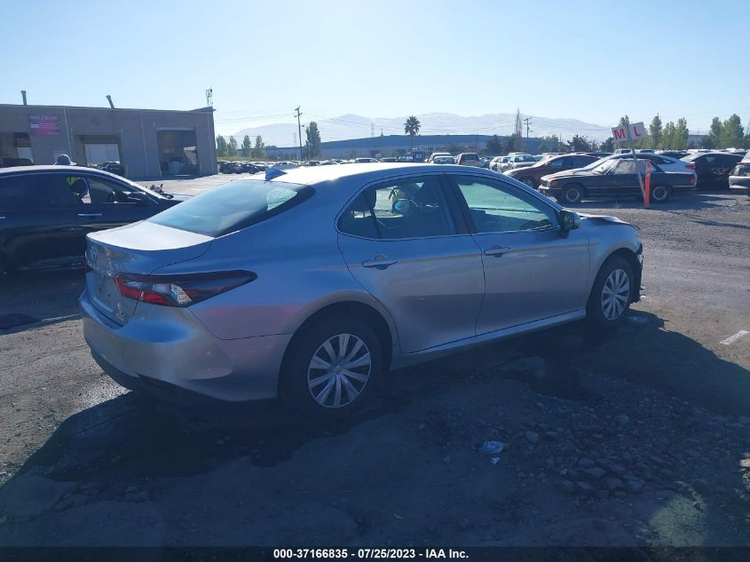 2022 TOYOTA CAMRY LE - 4T1C31AK4NU589768