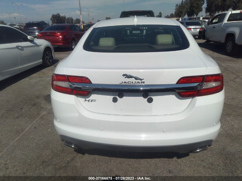 2015 JAGUAR XF I4 T PREMIUM - SAJWA0FS7FPU88610