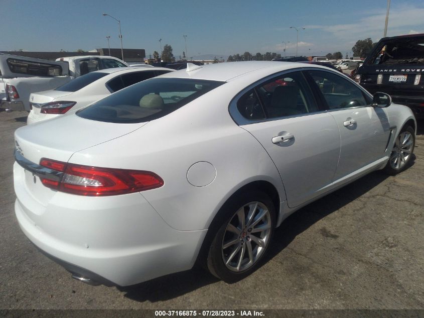 2015 JAGUAR XF I4 T PREMIUM - SAJWA0FS7FPU88610