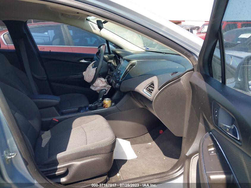 2018 CHEVROLET CRUZE LT - 1G1BE5SM2J7133917