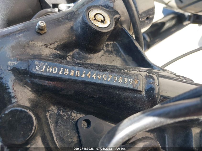 2004 HARLEY-DAVIDSON FLSTCI 1HD1BWB144Y079699