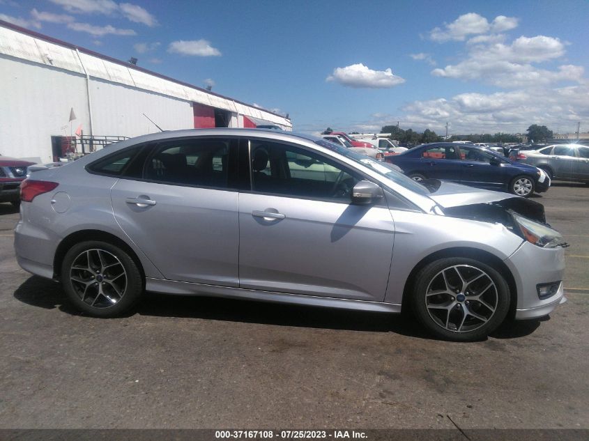 2015 FORD FOCUS SE - 1FADP3F26FL222482