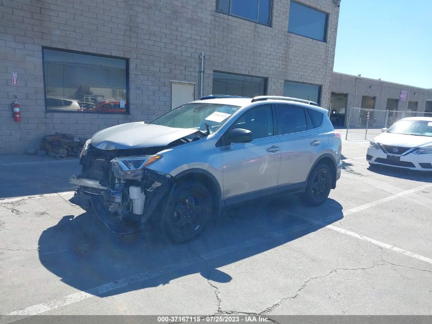 2018 TOYOTA RAV4 LE - JTMBFREV2JJ259990