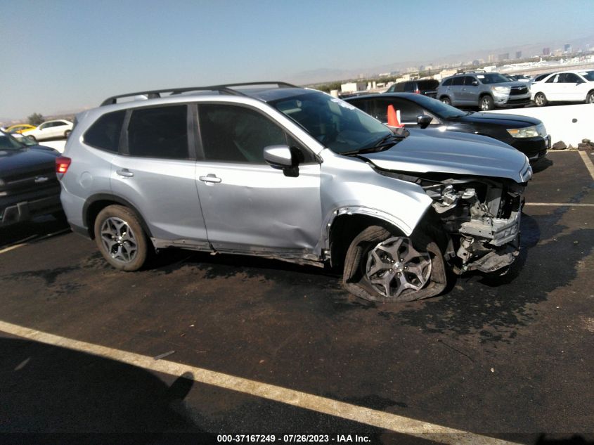 2020 SUBARU FORESTER PREMIUM - JF2SKAJCXLH595934