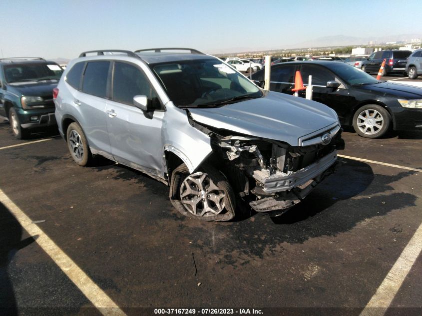 2020 SUBARU FORESTER PREMIUM - JF2SKAJCXLH595934