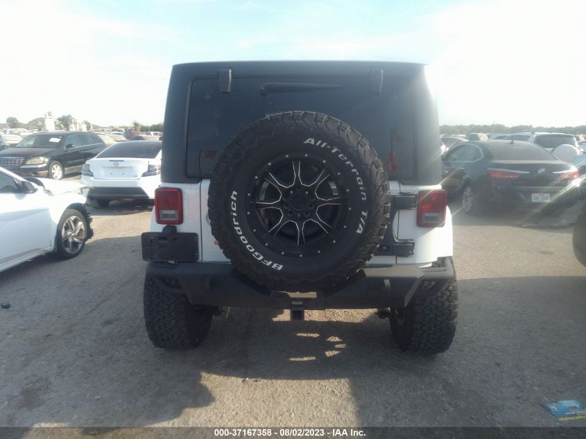 2015 JEEP WRANGLER UNLIMITED SAHARA - 1C4HJWEG9FL500383