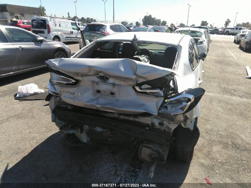 2017 KIA FORTE LX - 3KPFK4A74HE154253