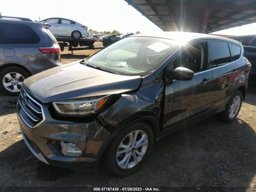 2017 FORD ESCAPE SE - 1FMCU0GD2HUD42513