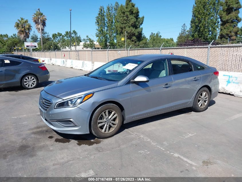 2016 HYUNDAI SONATA 2.4L SE - 5NPE24AF6GH362941