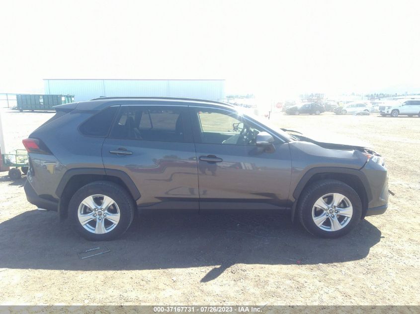 2019 TOYOTA RAV4 XLE - JTMP1RFV0KJ009538